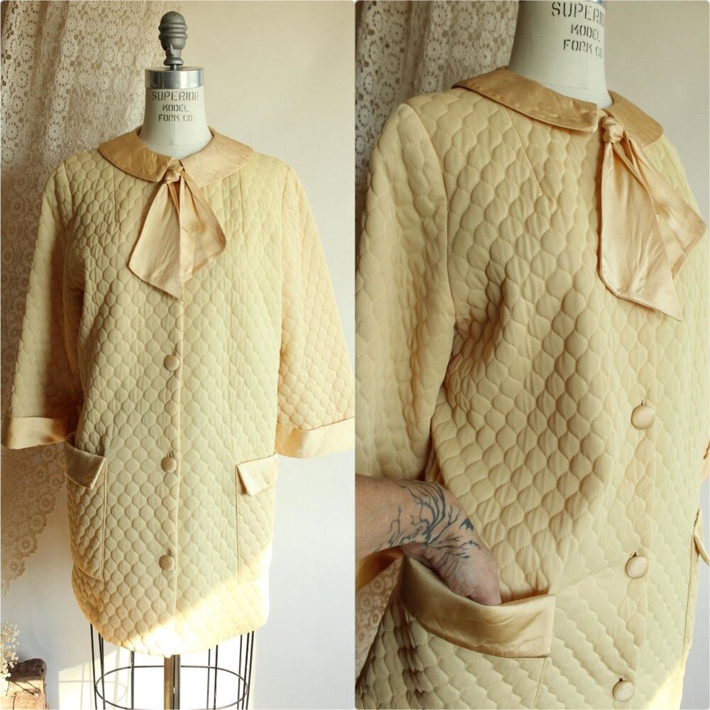 Vintage 1960s Robe, Gossard Artemis Golden Yellow Quilted Bed Jacket, Pointed
